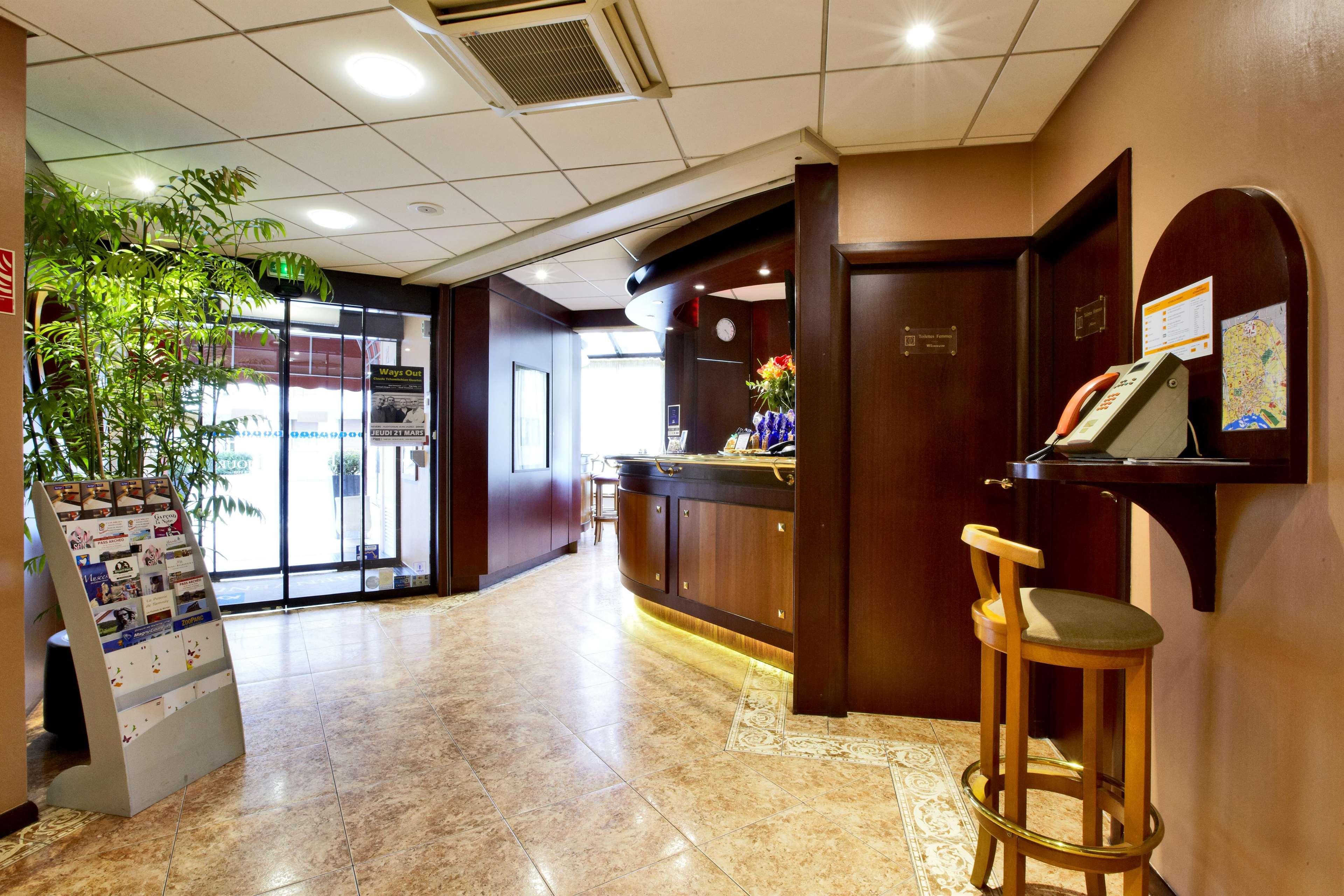 Kyriad Hotel Nevers Centre Exteriér fotografie